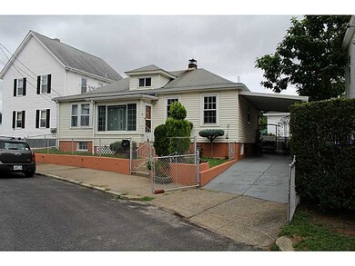 72 Sharon Ave, Pawtucket, RI 02860 - photo 2