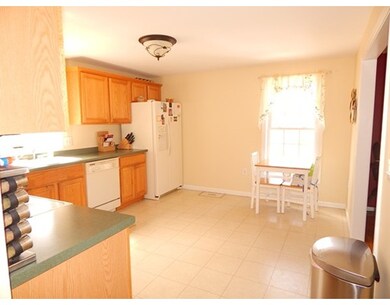 14 Bartley Hill Rd, Londonderry, NH 03053 - photo 4