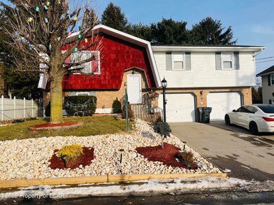 945 Branch Ct, Hazle Township, PA 18202 - photo 3