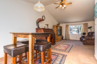 65640 78th St, Bend, OR 97701 - photo 5