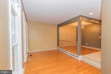 3319 Beechcliff Dr, Alexandria, VA 22306 - photo 5