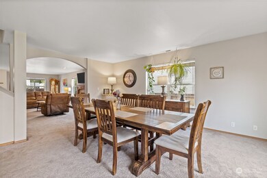 921 Riddell Ave NE, Orting, WA 98360 - photo 7