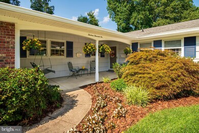 13006 Viewpoint Ln, Bowie, MD 20715 - photo 3