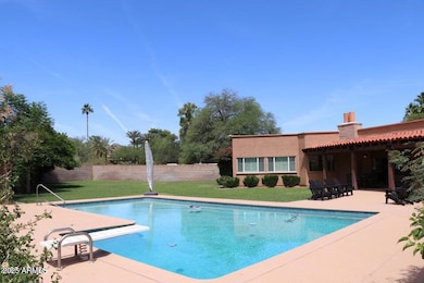 22 Pool Daytime