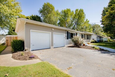 514 S Belcrest Ave-18