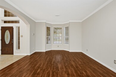 409 Colebrook Ln, Dickinson, TX 77539 - photo 5