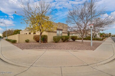 1461 E Fairview St unit 1, Chandler, AZ 85225 - photo 2
