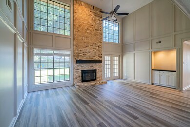 15731 Knoll Lake Dr, Houston, TX 77095 - photo 2