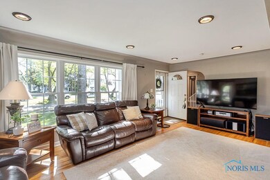 3555 Larchmont Pkwy, Toledo, OH 43613 - photo 3