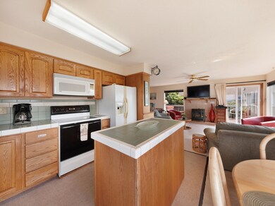 2310 SW Bard Loop, Lincoln City, OR 97367 - photo 6