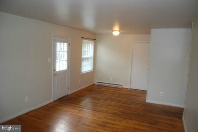 7397 Rogues Rd unit 1, Nokesville, VA 20181 - photo 5