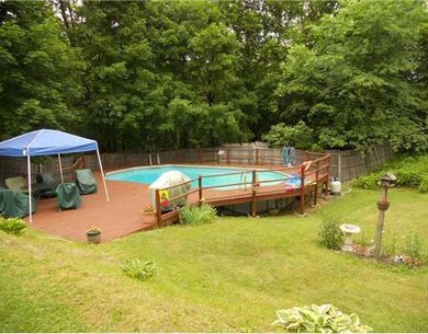 Swimming Pool/Hot Tub/Sauna.