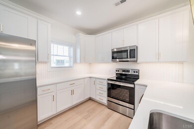 556 Leesville Rd unit 306, Lynchburg, VA 24502 - photo 7