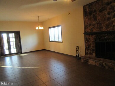 119 S Pemberton Rd, Pemberton, NJ 08068 - photo 5