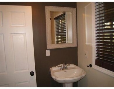 9 Amherst Rd, Hopkinton, MA 01748 - photo 6