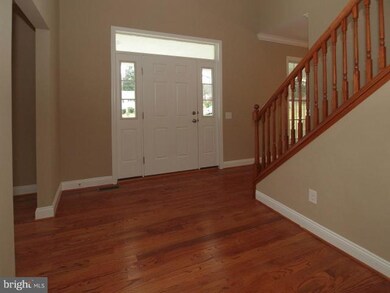 2132 Greenwich St, Falls Church, VA 22043 - photo 5