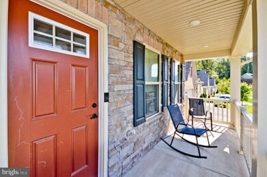 3616 Chancelsors Dr, Upper Marlboro, MD 20772 - photo 4