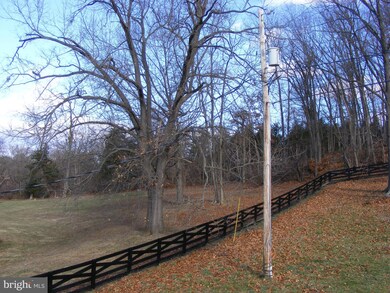 424 Bowman Rd unit 2, Front Royal, VA 22630 - photo 3