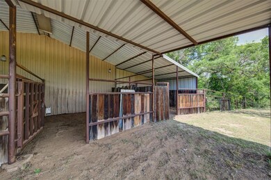 300 Pr 2223, Decatur, TX 76234 - photo 4