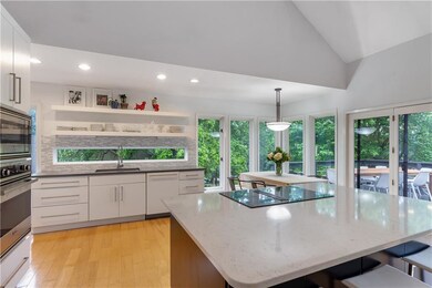 3707 Wolcott Ave, Des Moines, IA 50321 - photo 3