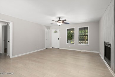 220520_1025_Atagahi_TR_Macon_0120