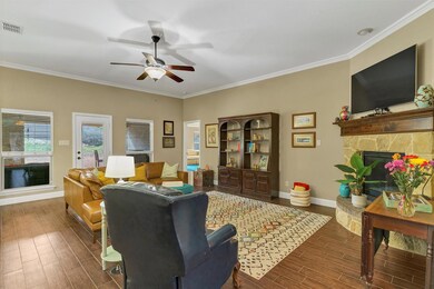 14024 Stacey Valley Dr, Azle, TX 76020 - photo 5