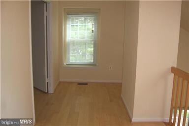 1562 Hugo Cir, Silver Spring, MD 20906 - photo 7