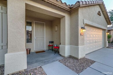 4877 E Thunderbird Dr-035