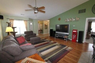 9173 Morton St, Merrillville, IN 46410 - photo 3