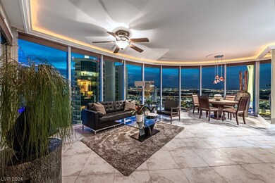 OPEN FLOORPLAN CONCEPT. 10'CEILINGS AND DRAMATIC F