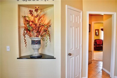 2705 Woodbridge Dr, Shawnee, OK 74804 - photo 3