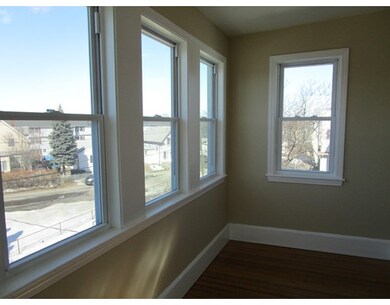 70 River St unit 2, Lynn, MA 01905 - photo 4