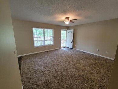 1707 Daytona Ct, Johnson City, TN 37601 - photo 5