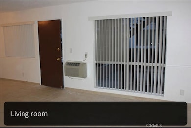 13040 Dronfield Ave unit 6, Sylmar, CA 91342 - photo 7