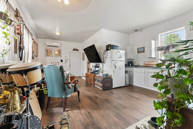 63 Elm St_104
