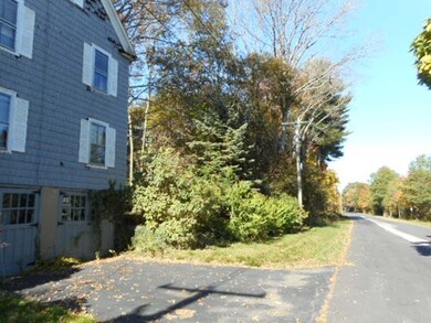 28 Railroad Ave, Foxboro, MA 02035 - photo 3