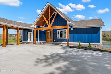 03-127-Waterfront-Knoll-Sharps-Chapel-TN