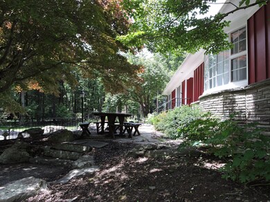 4762 Route 447, Canadensis, PA 18325 - photo 3