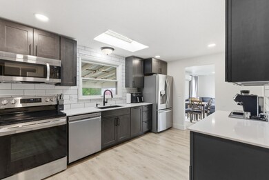 129 W Columbia Ave, Spokane, WA 99205 - photo 5