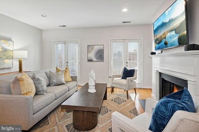 1654 Beekman Place NW unit C, Washington, DC 20009 - photo 4