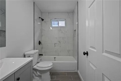 6 Mount Vernon St unit 2, Providence, RI 02907 - photo 4