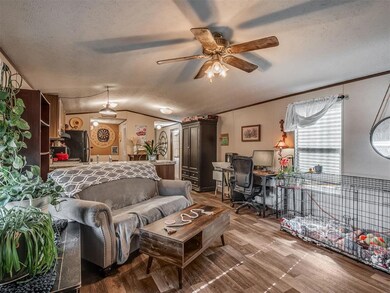 20360 E Memorial Rd, Luther, OK 73054 - photo 7