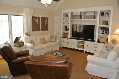 14685 Bar Harbor Ct, Swan Point, MD 20645 - photo 5