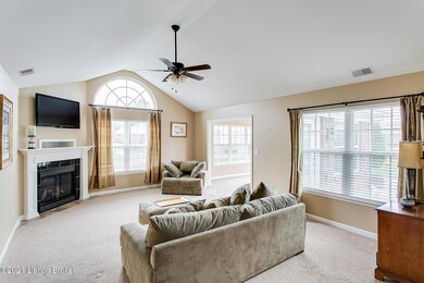 10700 Glenmary Springs Dr, Louisville, KY 40291 - photo 3