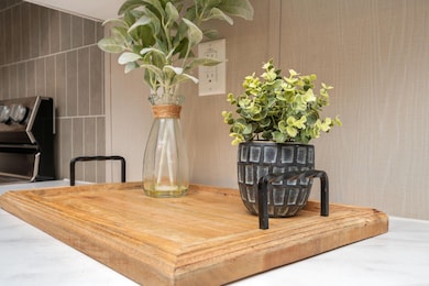 524 Tiger Lily Ln, Defuniak Springs, FL 32433 - photo 6