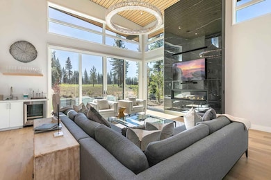 11614 Henness Rd unit Share B, Truckee, CA 96161 - photo 2