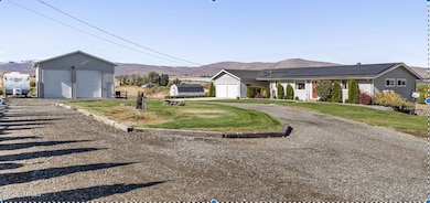 15911 Fisk Rd, Yakima, WA 98908 - photo 3