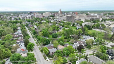 332 N Butler Blvd, Lansing, MI 48915 - photo 5