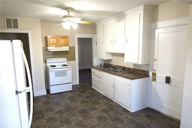 166 6th Ave unit 1, Woonsocket, RI 02895 - photo 2