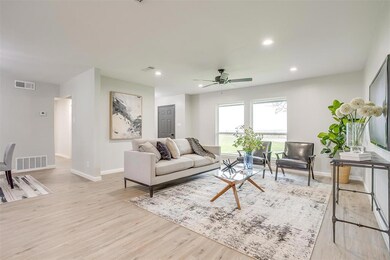 101 Hillgard Dr, Fort Worth, TX 76108 - photo 4